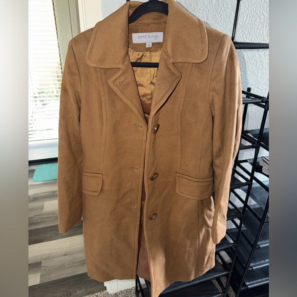 Anne Klein - Picture 2 of 6